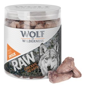 Výhodné balení Wolf of Wilderness - RAW snack (mrazem sušený) - Kuřecí srdce (4 x 70 g)