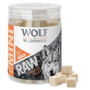 Wolf of Wilderness Mini RAW Snacks (sušené mrazem) - kuřecí filet (60 g)