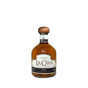 La Cava De Don Agustin Don Agustín Añejo 38,0% 0,7 l