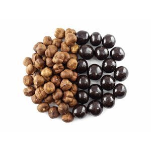 Lískové ořechy v 70% hořké čokoládě - Čokolandia hmotnost: 100 g