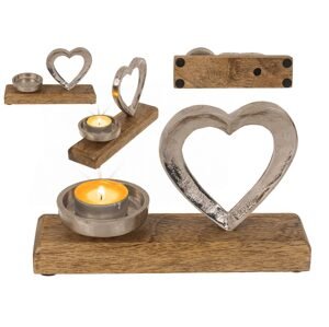 Kovový držák na čajovou svíčku se srdcem na dřevěném podstavci