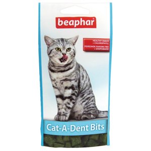 Pochoutka pro zdravé zuby Beaphar Cat-A-Dent Bits 35 g