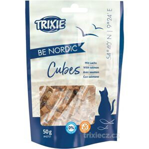 Cat pochoutka BE NORDIC CUBES salmon (trixie) - 50g