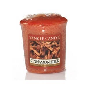 Yankee Candle Aromatická votivní svíčka Cinnamon Stick 49 g