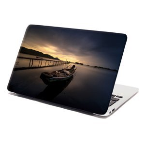 Samolepka na notebook Loďka na jezeře 2 - 38x26 cm