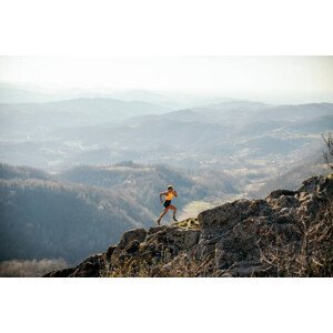 Umělecká fotografie Woman running on mountain, miljko, (40 x 26.7 cm)