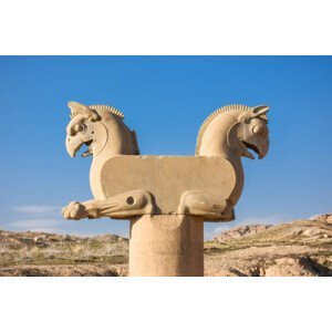 Umělecká fotografie Double-headed Griffin capital  in Persepolis,, Smartshots International, (40 x 26.7 cm)