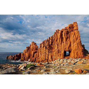 Umělecká fotografie Italy, Sardinia, Arbatax, Red Rocks, Tuul & Bruno Morandi, (40 x 26.7 cm)