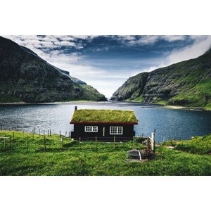 Fotografie village at saksun with grass on the roof, franckreporter, 40x26.7 cm