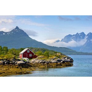 Fotografie Shoreline of Raftsund strait with red-painted, daitoZen, 40x26.7 cm