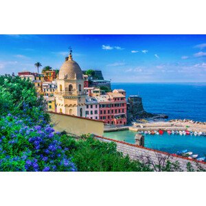 Fotografie Picturesque town of Vernazza, Liguria, Italy, monticelllo, 40x26.7 cm