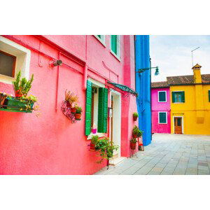 Fotografie Colorful architecture in Burano island, Venice,, Olga_Gavrilova, 40x26.7 cm