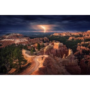 Umělecká fotografie Lightning over Bryce Canyon, Stefan	Mitterwallner, (40 x 26.7 cm)