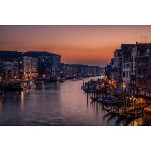 Umělecká fotografie Venice Grand Canal at Sunset, Karen Deakin, (40 x 26.7 cm)