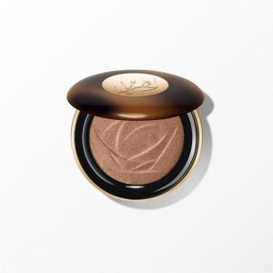 Lancôme Teint Idole Ultra Wear C.E. Skin Transforming Highlighter rozjasňovač se sérem - 03 Riviera Deep glow 10 g