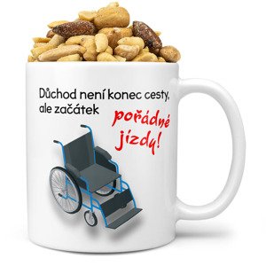 Hrnek Důchod není konec cesty (Náplň hrníčku: Směs slaných oříšků)