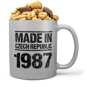 Hrnek Made In (rok: 1987, Náplň hrníčku: Směs slaných oříšků)