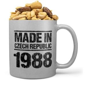 Hrnek Made In (rok: 1988, Náplň hrníčku: Směs slaných oříšků)