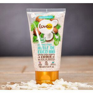 BIO tělový peeling Lovea s kokosovým olejem 150 ml