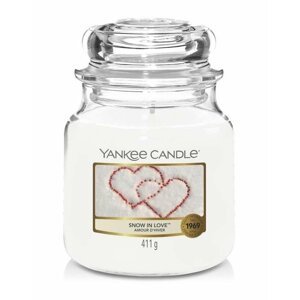 YANKEE CANDLE Snow in Love svíčka 411g